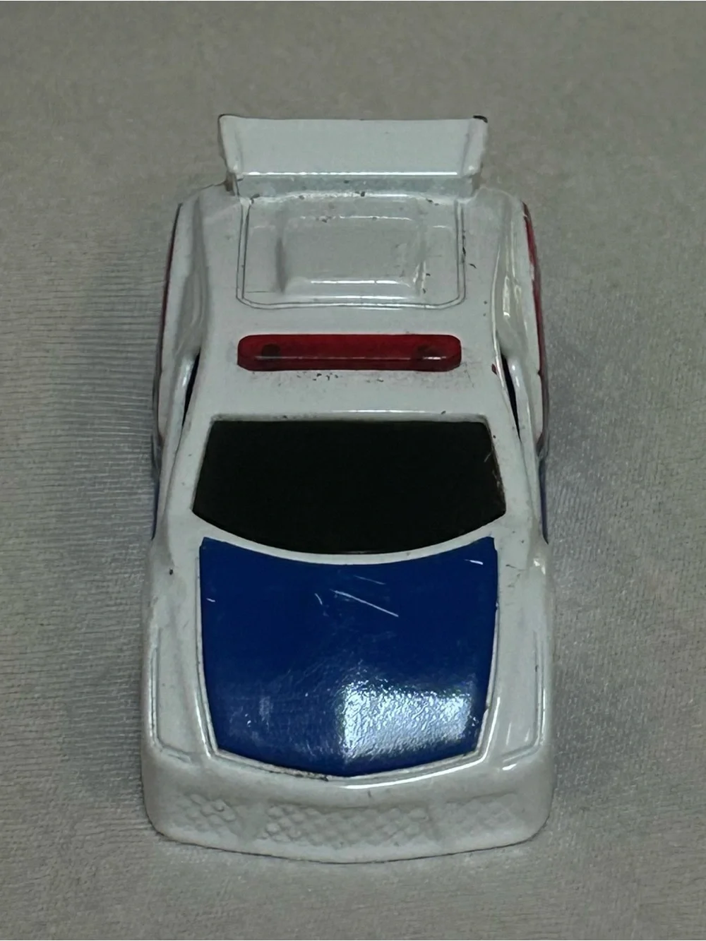 Maisto Fresh Metal VRT-16 Police Pursuit Sports Car